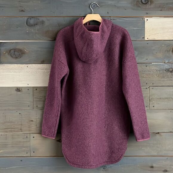 Smartwool Women's $175 Size S Hudson Trail Fleece Poncho NWT Purple - Picture 5 of 11